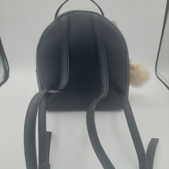 Kate spade hop to it rabbit Sammi backpack with matching wallet/passport. - Picture 5 of 9